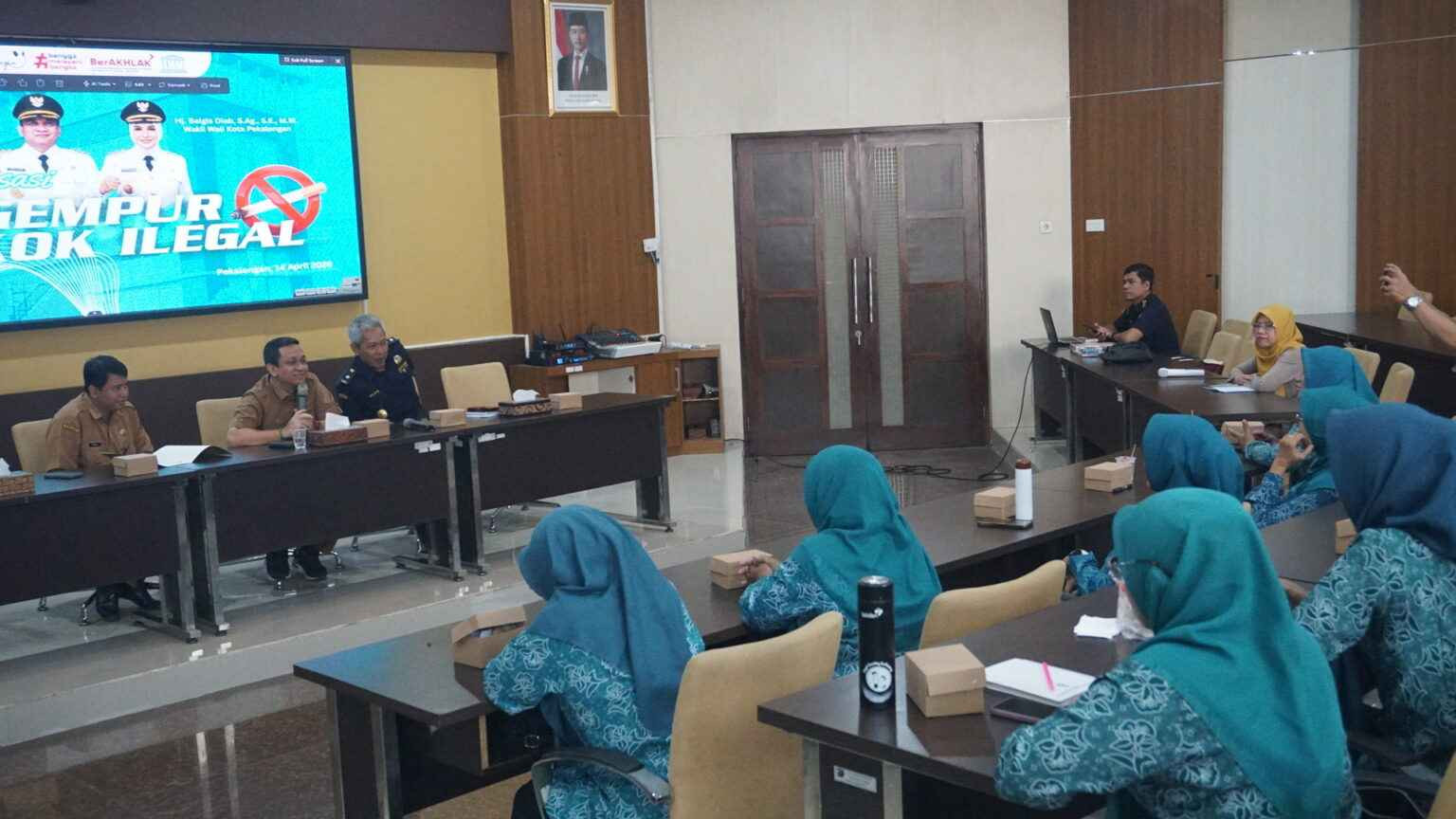 PKK Jadi Ujung Tombak Edukasi Masyarakat Perangi Rokok Ilegal