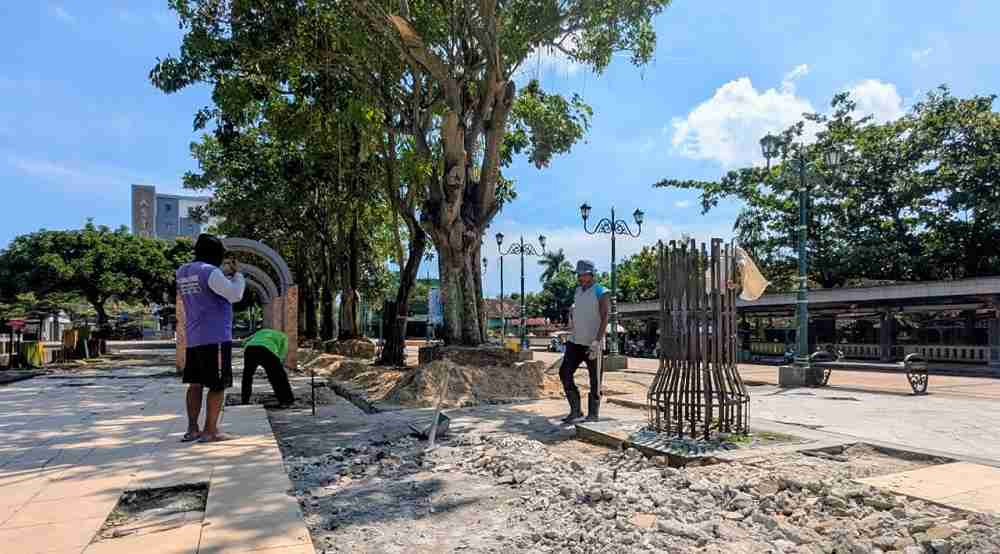 Alun-alun Rembang Sisi Timur Diperbaiki Sementara 