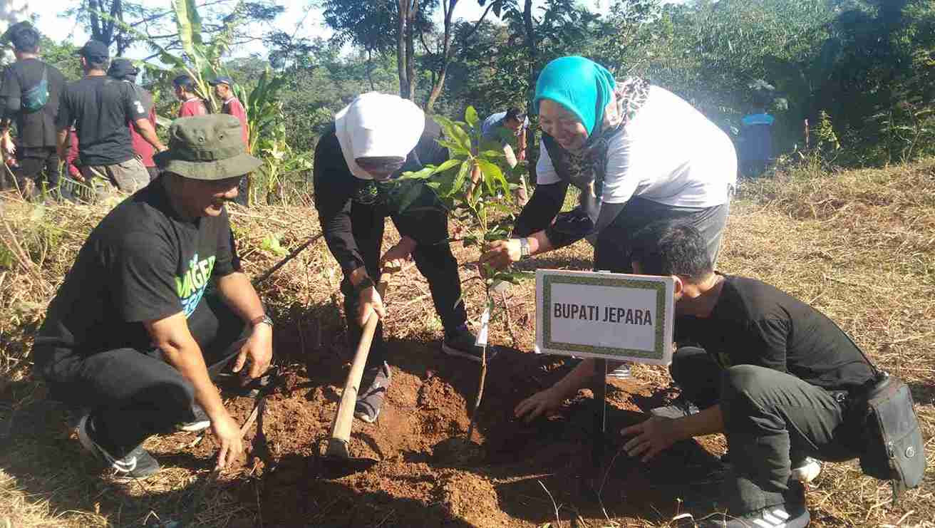 Jepara Menanam Jilid II: Upaya Nyata Kurangi Lahan Kritis