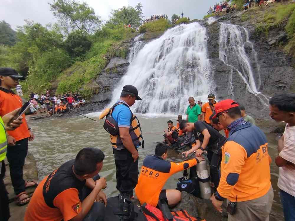 Dua Remaja Tewas Tenggelam Saat Liburan di Air Terjun Watu Bobot Jepara