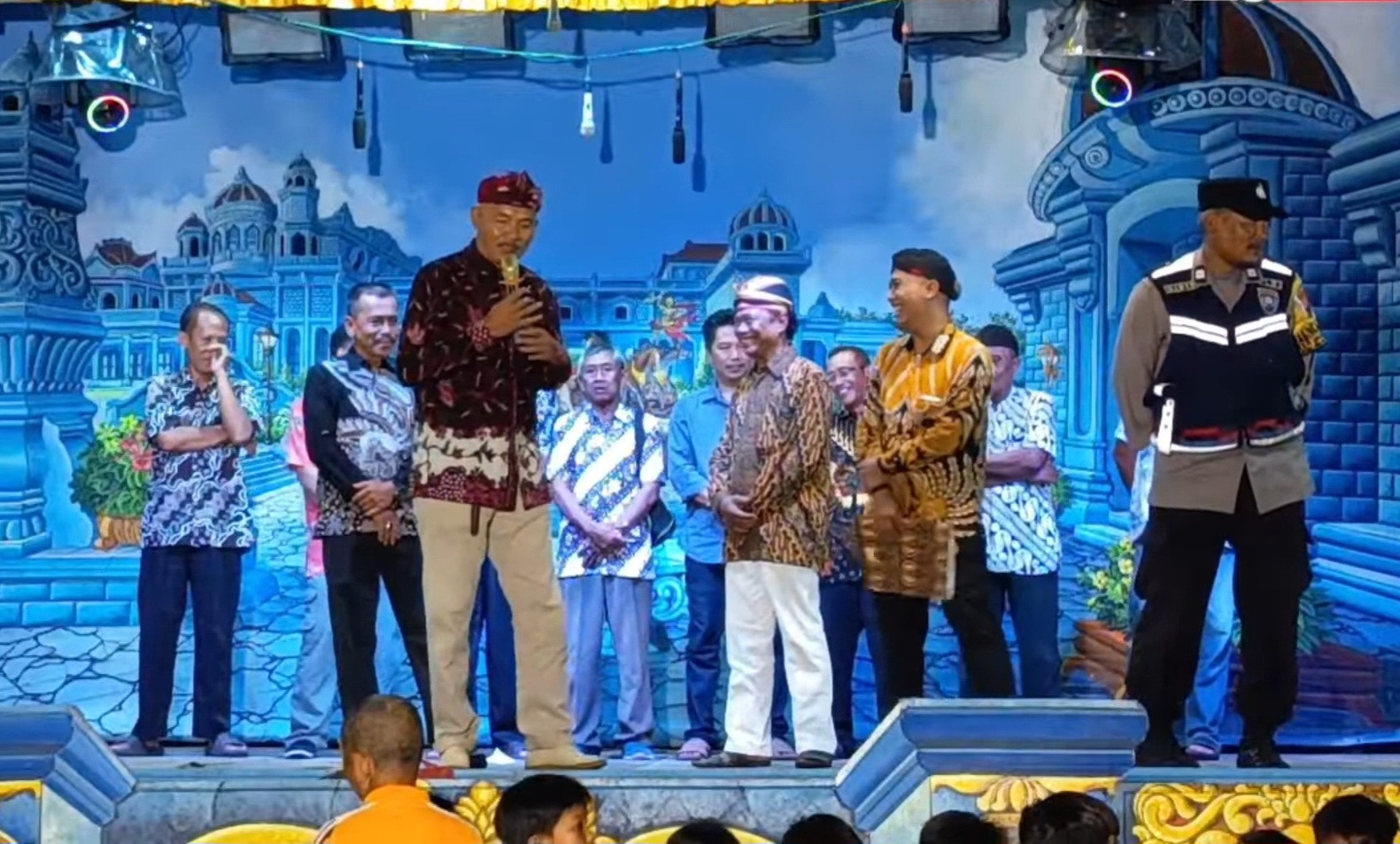 Sedekah Bumi Dukuh Rendole, Muktiharjo Hadirkan Ketoprak, Warga Jaga Tradisi dan Gotong Royong