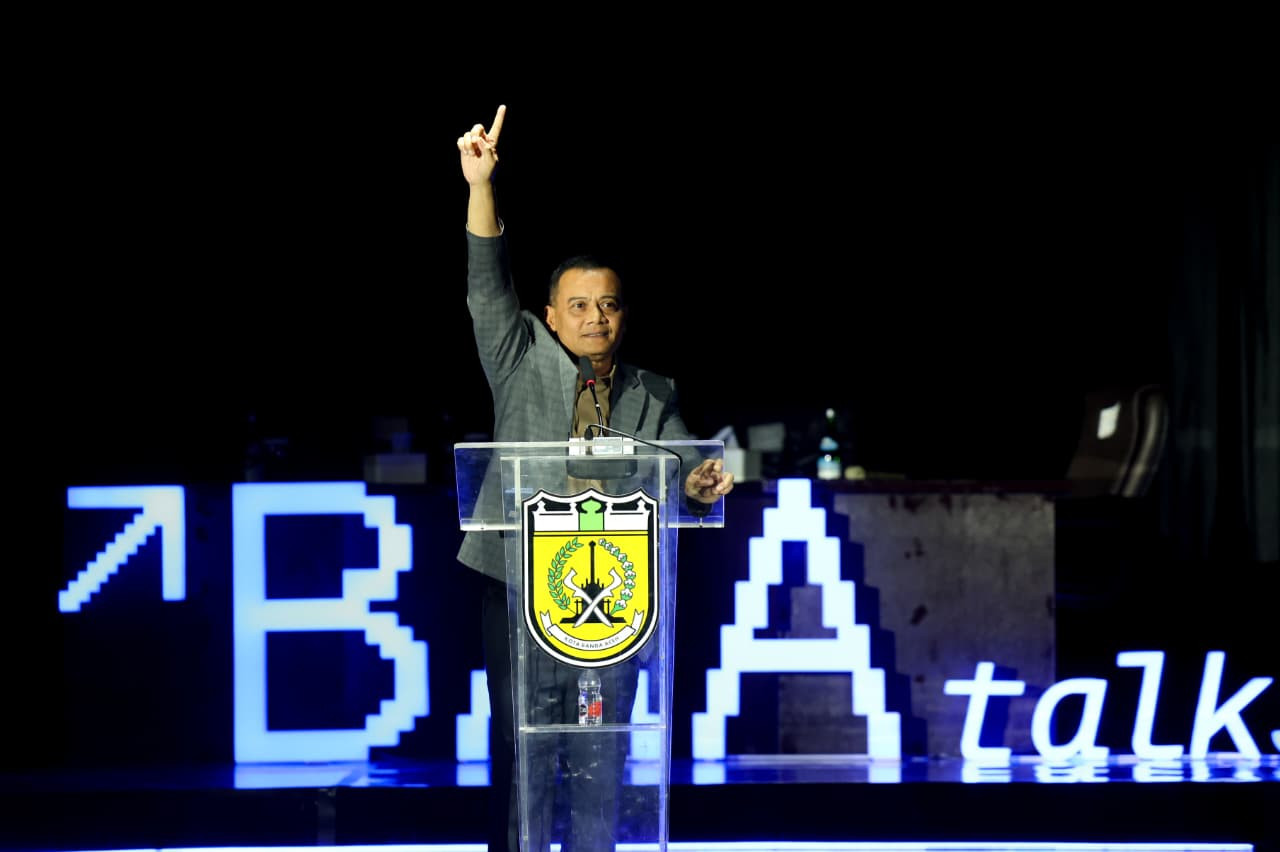 Gubernur Jateng Berbagi Ilmu Kepemimpinan kepada Para Walikota di Sumatera