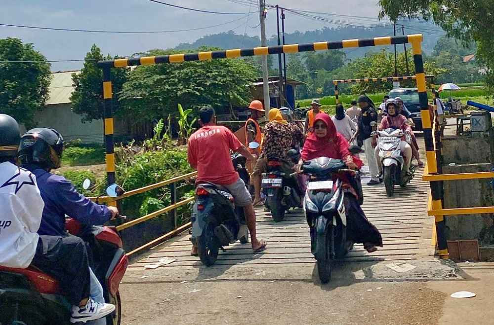 Rekonstruksi Jembatan Kalibelo Dimulai, Ditarget Rampung November 2026