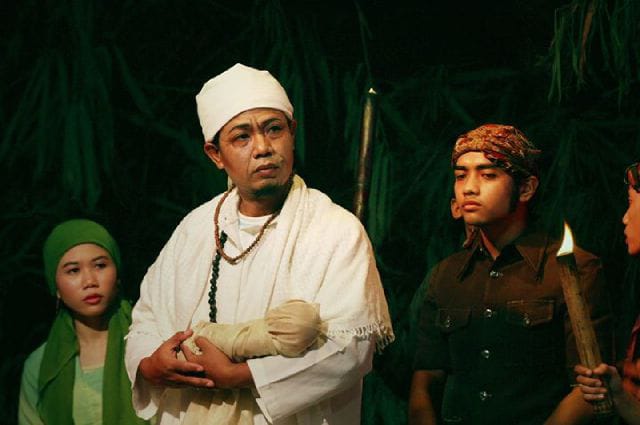 Lebih Dekat dengan Salah Satu Tokoh Teater Kudus Agus Syarofuddin