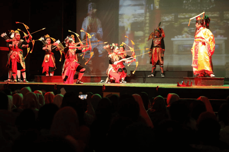 Penampilan Ketoprak Siswa SD Ini Bikin Pejabat Terkagum