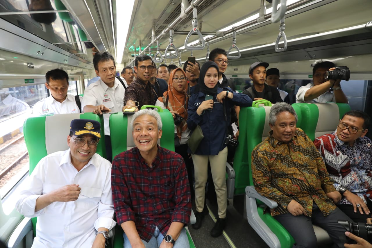 Dorong Pariwisata Jateng, KA Ini Satu-Satunya yang Bisa Masuk Bandara di Indonesia