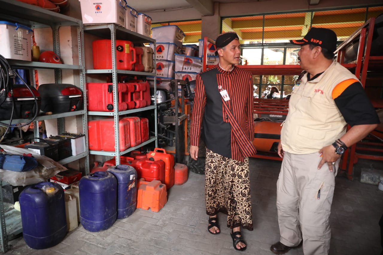 Pemprov Jateng Kirim Bantuan untuk Korban Banjir Jakarta Malam Ini
