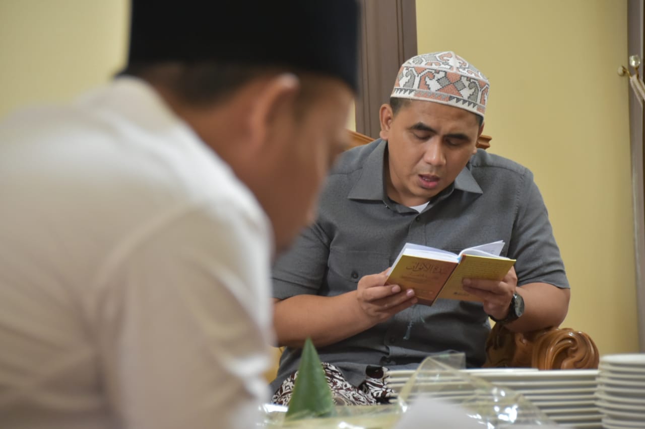 Lantunan Doa dan Nasi Brokohan Sambut Kelahiran Putra Wakil Gubernur