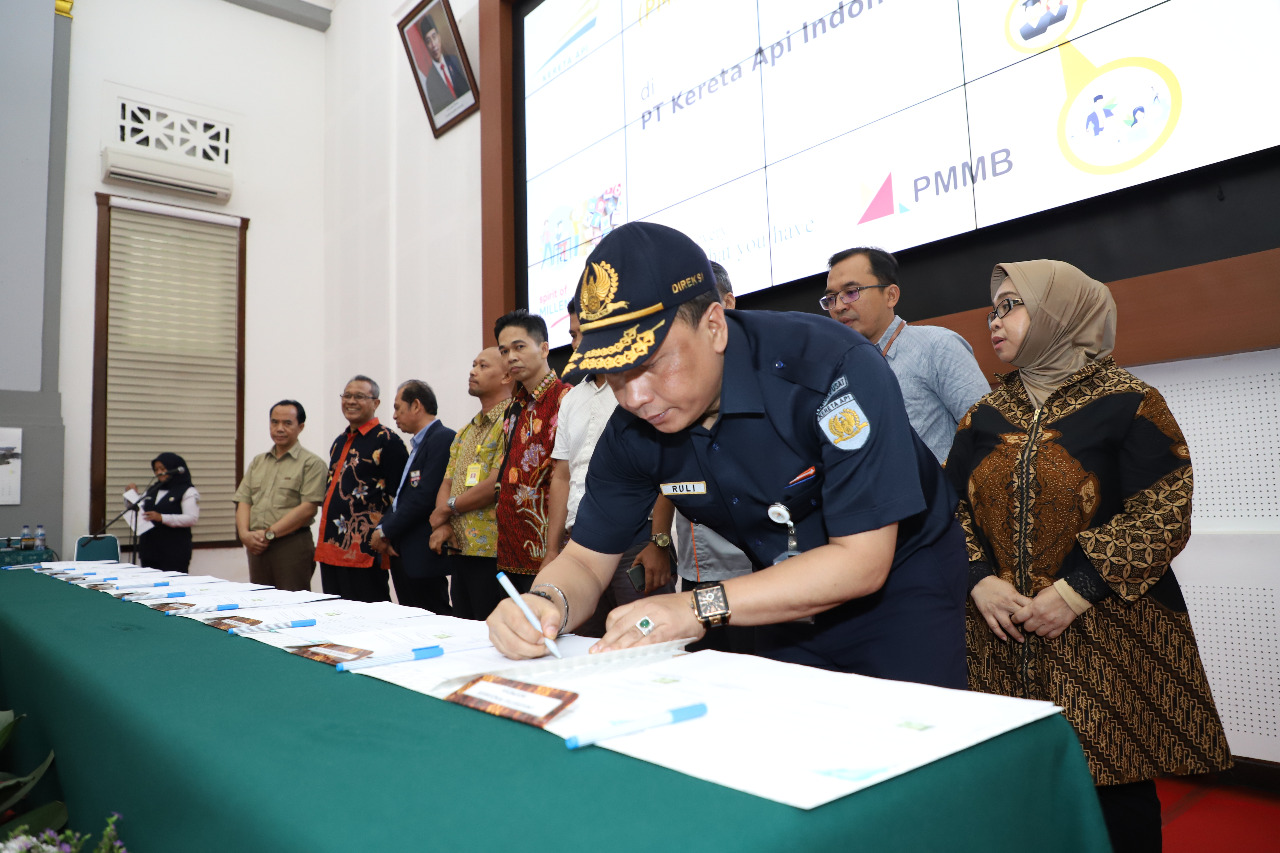 12 Mahasiswa Asal Kudus Lolos Magang di PT KAI