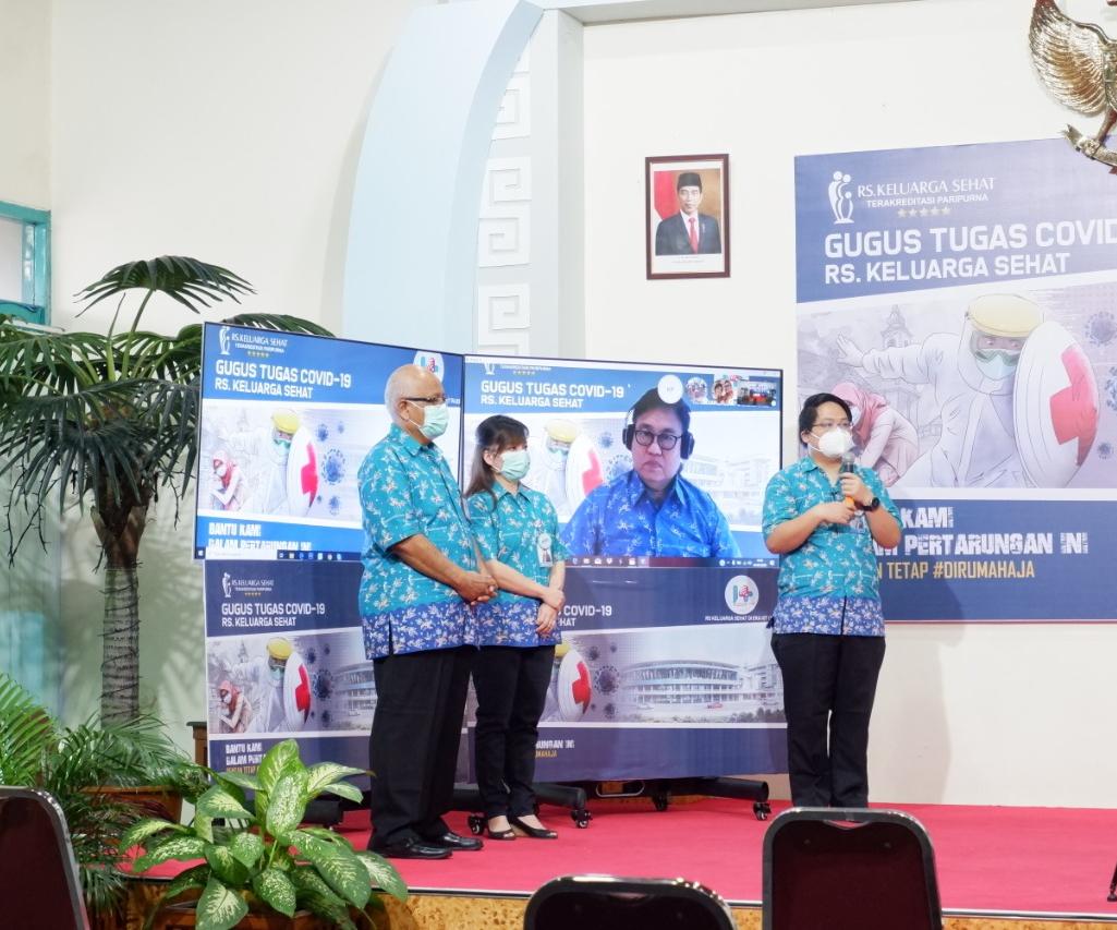 Terapkan Physical Disatancing, RS Keluarga Sehat Gelar HUT ke-14 Live Streaming