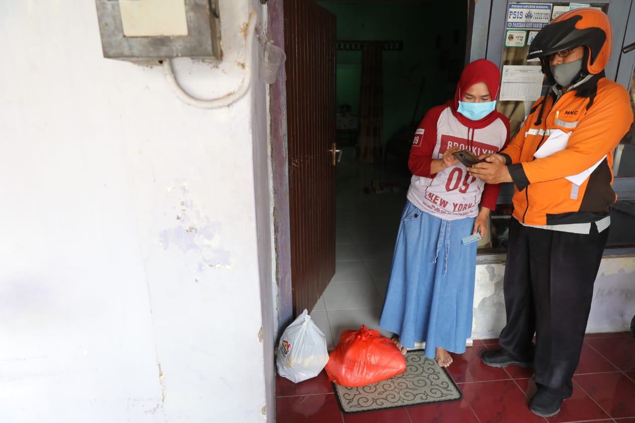 Warga ini Kaget Rumahnya Didatangi Petugas Kantor Pos, ada apa?