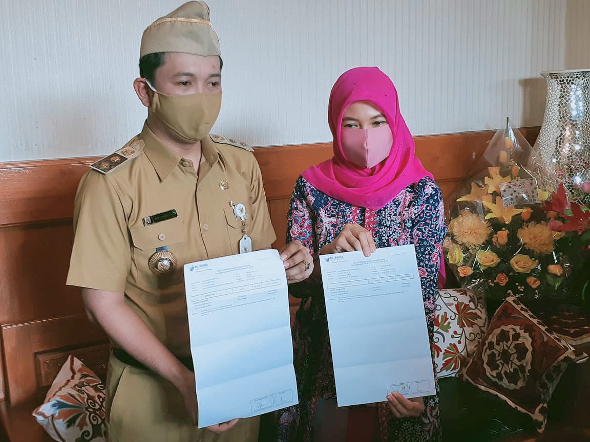 Wabup Rembang dan Istri Lakukan Rapid Test, Ini Hasilnya