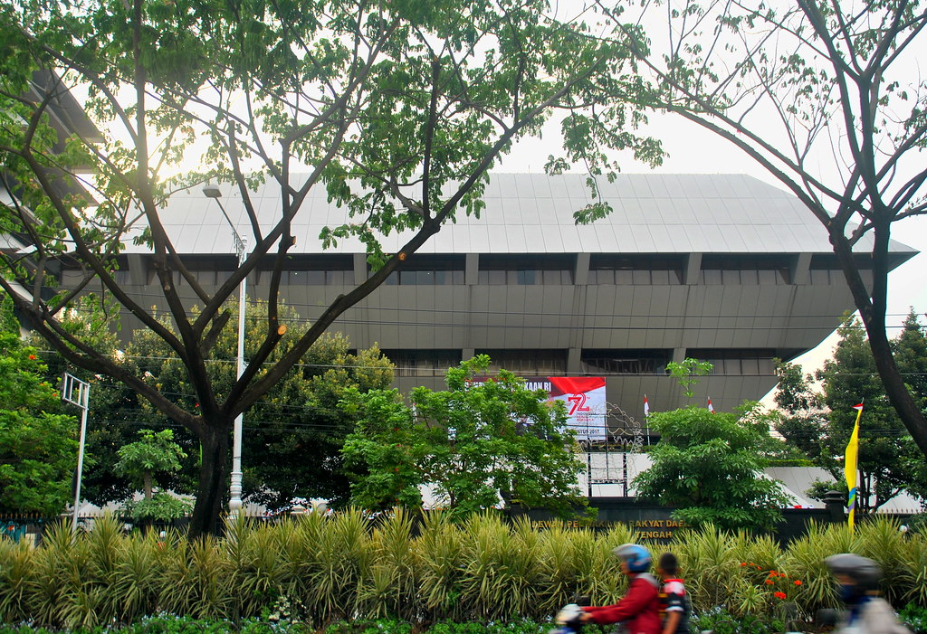 Anggota DPRD Jateng PDP Covid-19 Meninggal, Ganjar Minta Kontak Erat Ditracking