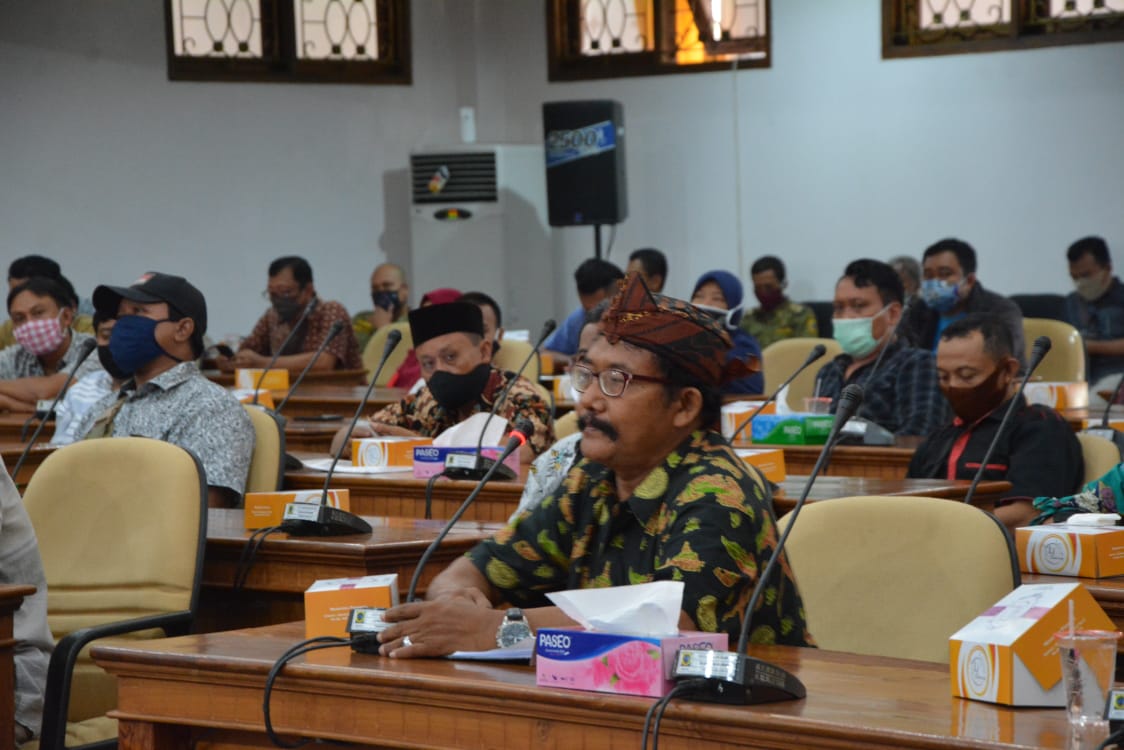 Pedangang Eks Simpang Lima Pati Keluhakan Sepinya Pusat Wisata Kuliner