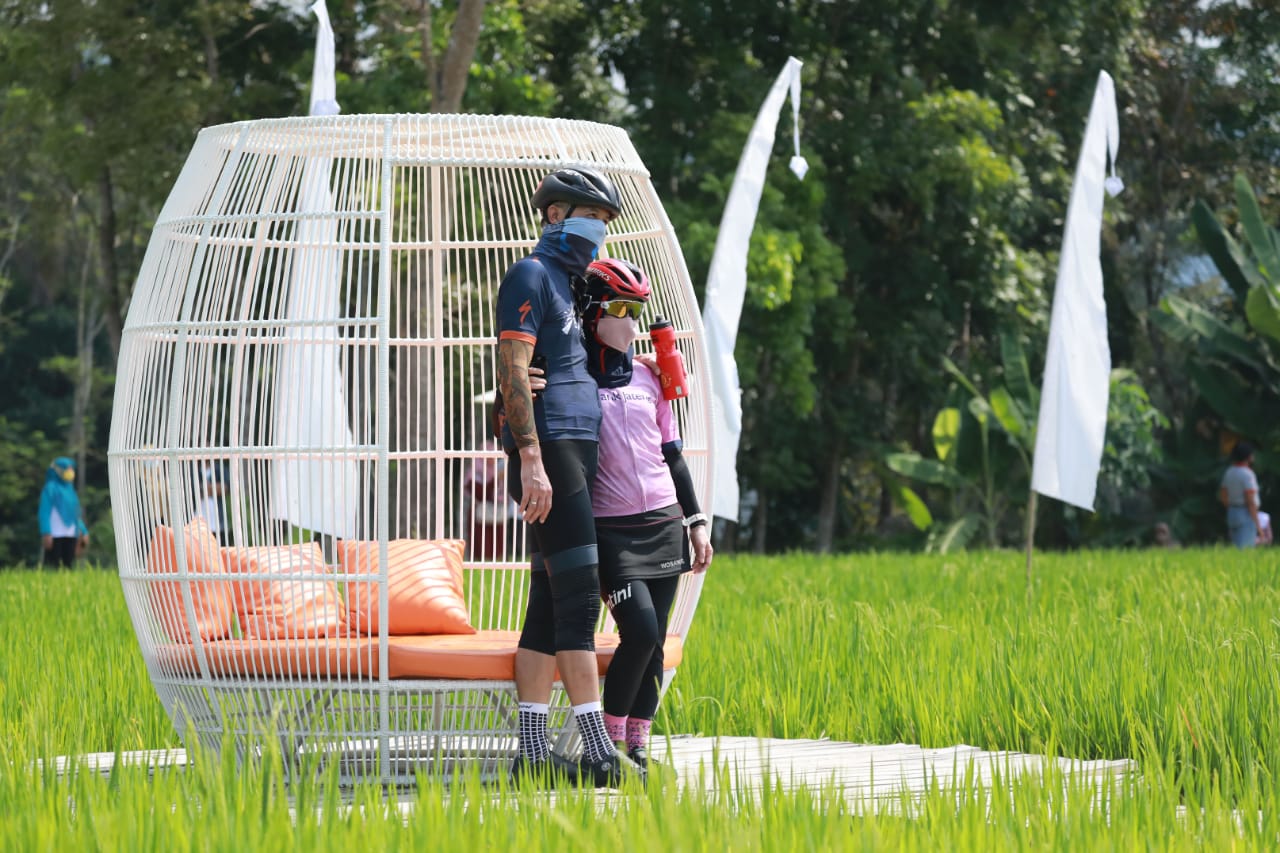 Svarga Bumi, Sawah Modern yang Tawarkan Konsep Wisata Alam Nan Indah