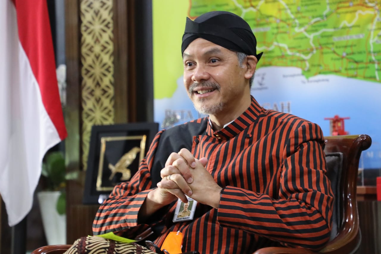 Respect, Ganjar Do’akan Anies Baswedan Lekas Sembuh