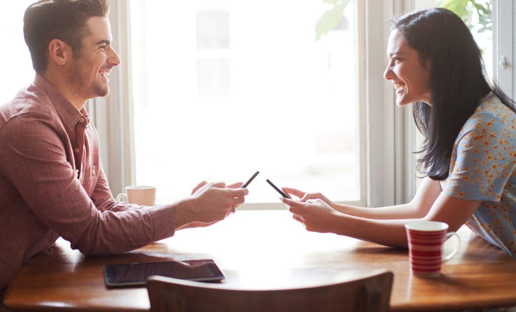 Menegakkan Etika Pergaulan di Dunia Maya