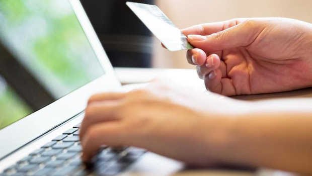 Etika Bisnis dan Ruang Tak Aman dalam Belanja Online