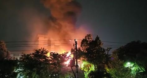 Diduga Korsleting Listrik, Gedung Kasuari RS Kariadi Semarang Terbakar