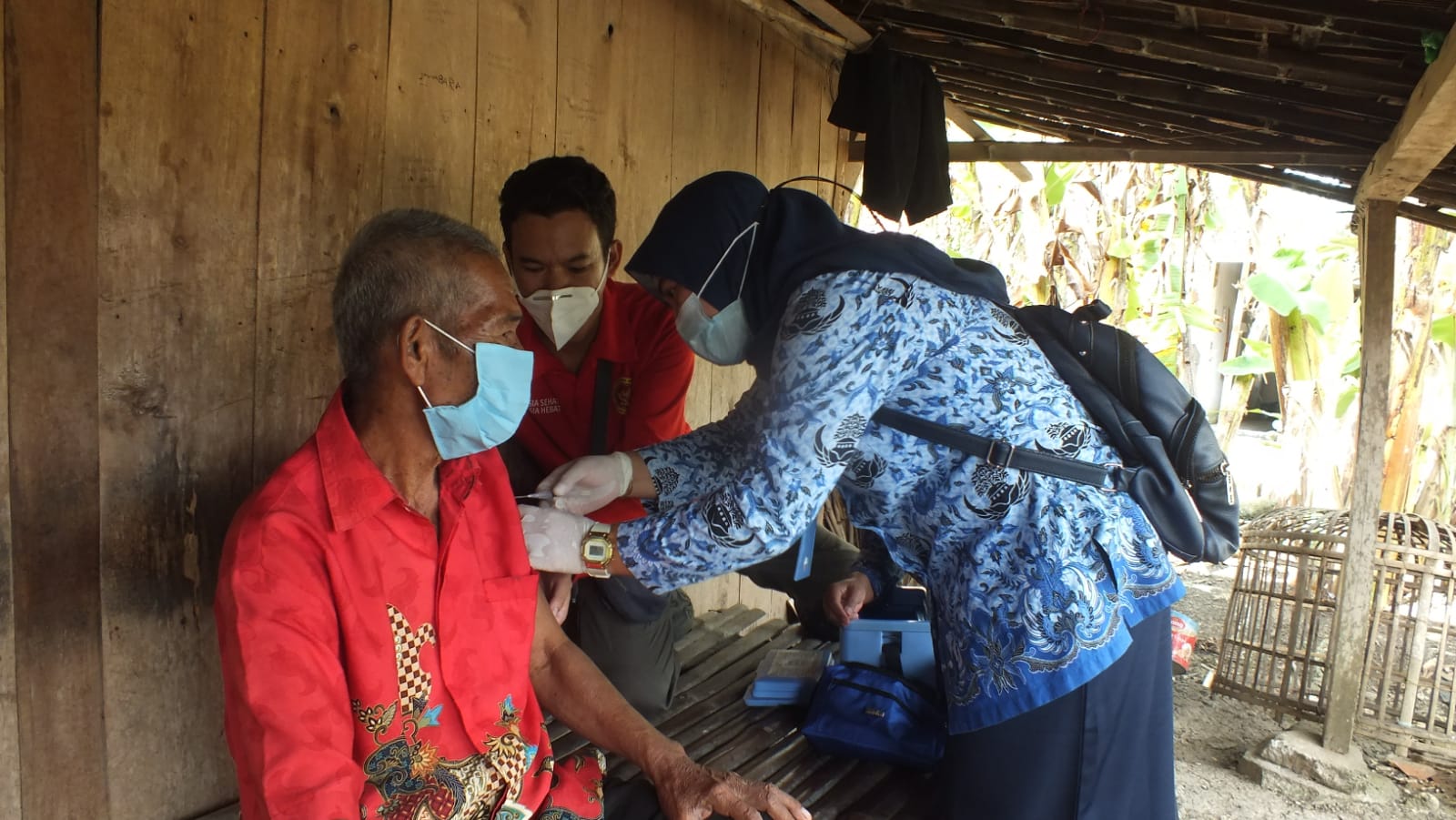 Bantu Kebut Vaksinasi, Binda Jateng Sasar Anak/Pelajar hingga Masyarakat secara Door to Door