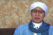 Tips Agar Hati Tenang saat Beribadah dari Buya Yahya