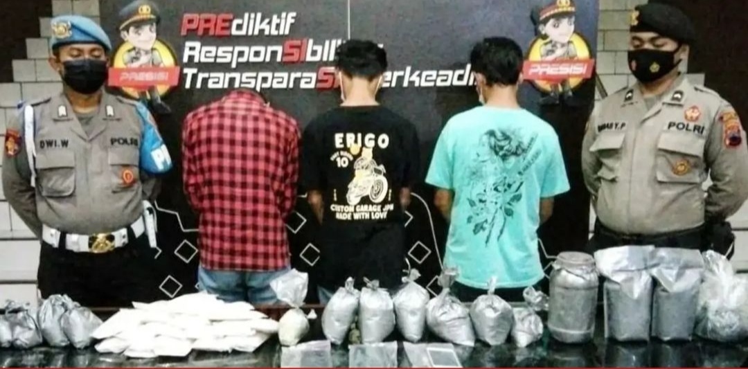 Terlibat Jual Beli Obat Mercon, Tiga Remaja Diamankan