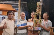 Ganda Putra Iksan-Kalal Raih Piala Bergilir Java Badminton Club