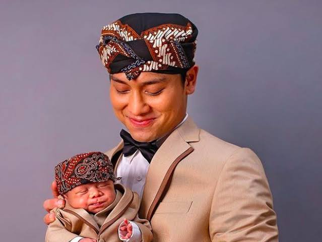 Dilaporkan Dugaan Kasus KDRT, Rizky Billar Malah Menangkan Nominasi Gorgeous Dad