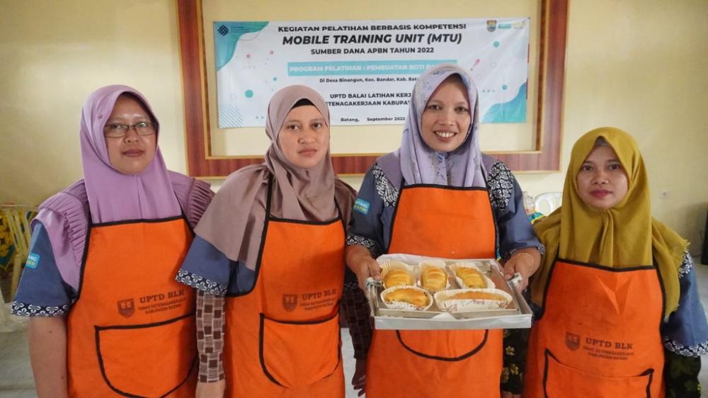 BLK Batang Kembangkan Perempuan Desa Binangun melalui Pelatihan MTU