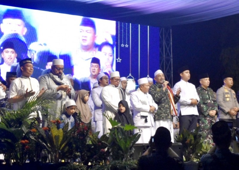 Peringati HUT ke-77 TNI, Bupati Kendal Bersama Kodim Gelar Doa Bersama