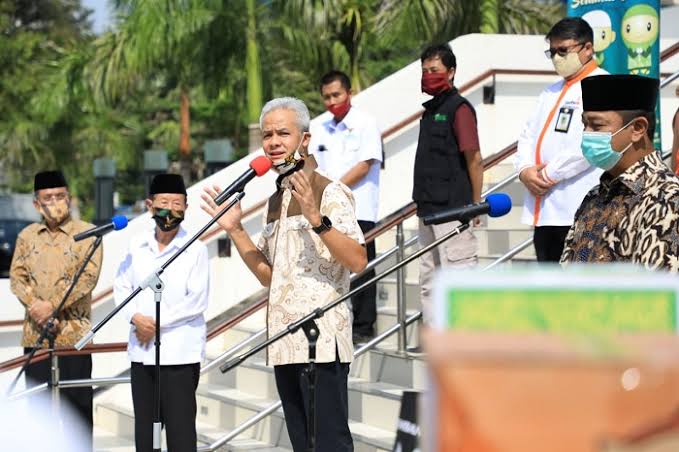 Optimalkan Zakat ASN, Ganjar Sudah Bangun Ratusan Masjid dan Musala