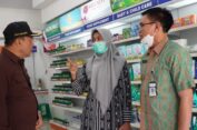Antisipasi Kasus GGA, Pj. Bupati Jepara Tinjau Sejumlah Apotek