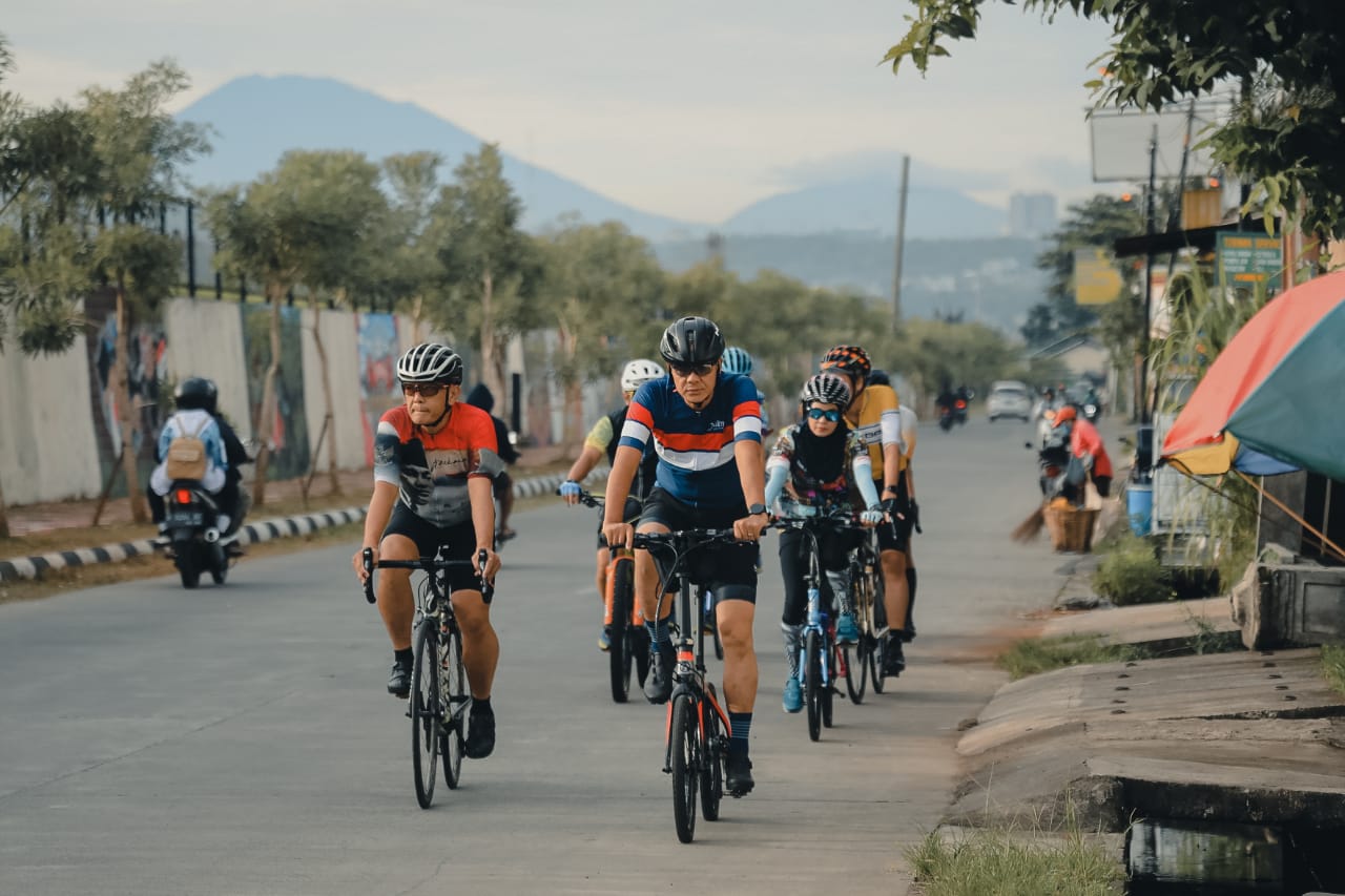 Ganjar Kembali Bersepeda, Persiapan Ikut Tour de Borobudur 2022