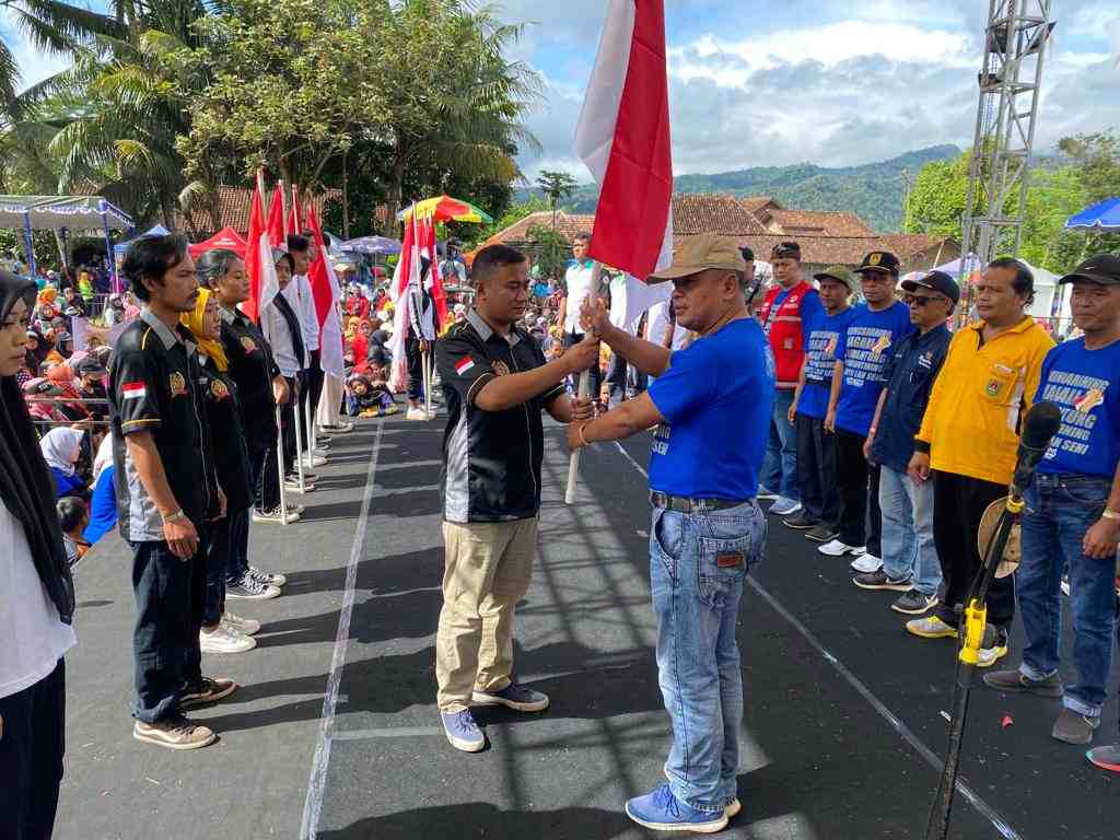 Sekar Rimba Meriahkan Pengukuhan Komunitas Pemuda Kleben