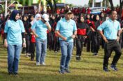HUT PGRI ke 77, Pj Bupati Jepara Pimpin Apel dan Jalan Sehat