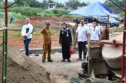 Kunjungi Islamic Center, Bupati Lani; Pembangunan Tahap II Melebihi Target 0,8 Persen