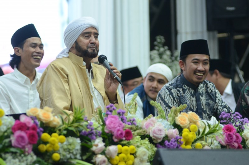 Habib Syech dan Ustadz Nur Syam Meriahkan Kendal Fest 2022