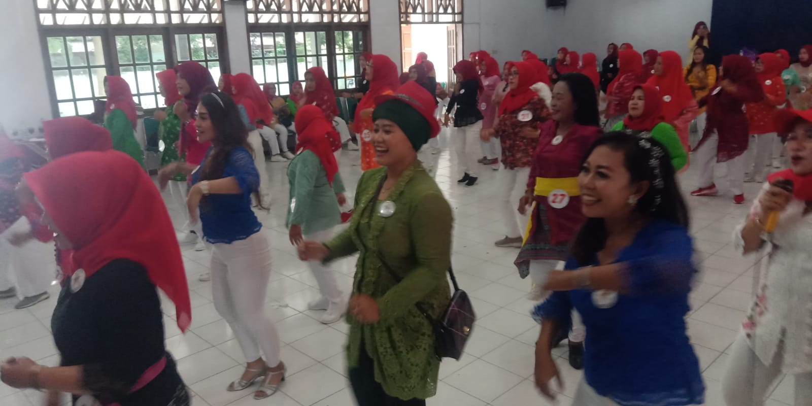 Peringati Hari Ibu, Luluk Nur Hamidah: Perempuan Bukan Sebatas Teman Pelengkap