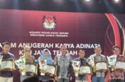Hadiah Akhir Tahun, KPU Jepara Terima Tiga Penghargaan