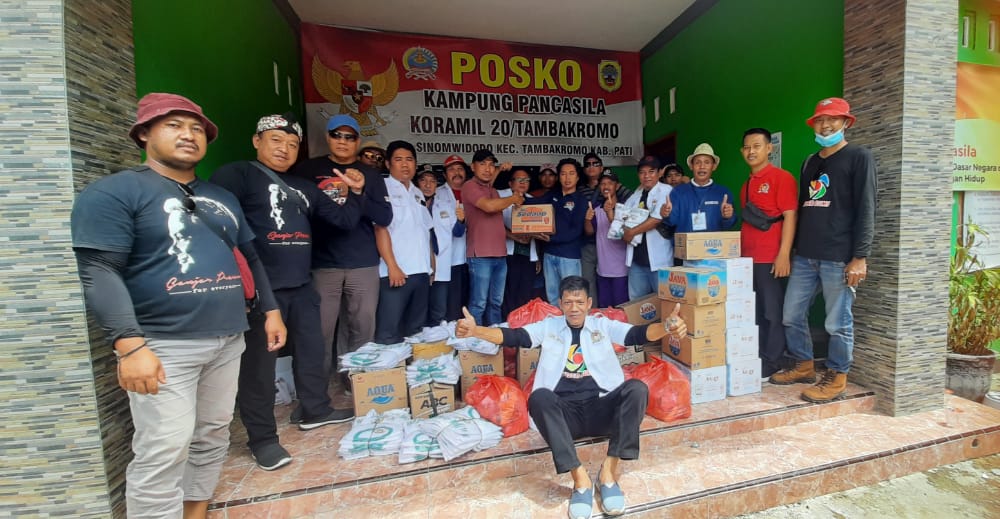 LKK BPD Pati Salurkan Bantuan untuk Korban Banjir