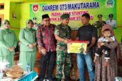 Didampingi Istri, Danrem 073/Makutarama Kunjungi Anak Asuh Stunting