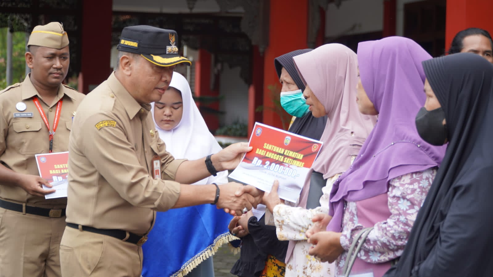 25 Ahli Waris Linmas Terima Santunan dari Pj Bupati Jepara