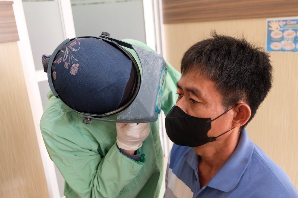 Sebanyak 52 Warga Cilacap Barat Dapatkan Operasi Katarak Gratis