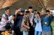 Kerinduan Ganjar dan Peziarah Makam Walisongo Jelang Ramadan