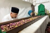 Ziarah ke Makam Sunan Muria, Ganjar : Wali Pecinta Seni dan Konservasi