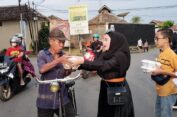 Peduli Sesama, Pengusaha Katering Berbagi 1000 Paket Berbuka Puasa