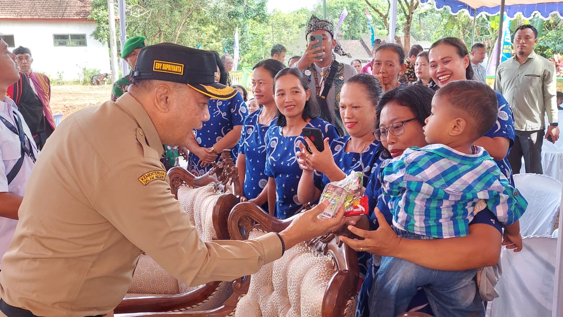Hadiri Peletakan Batu Pertama GITJ Suwawal Timur, Ini Pesan Pj. Bupati Jepara
