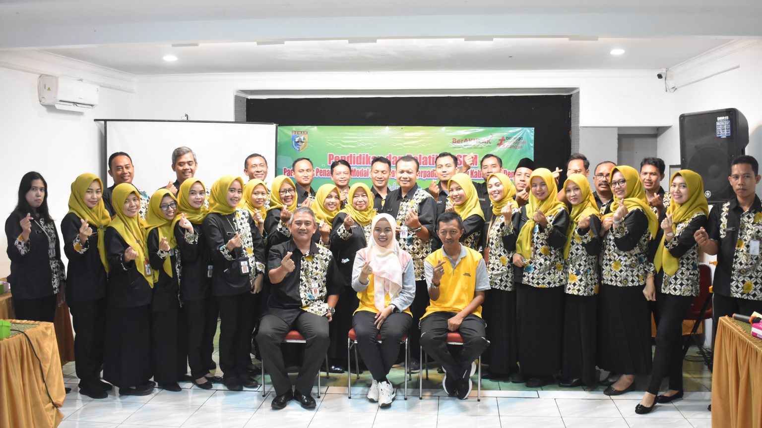 Bupati Eisti’anah : Berikan Pelayanan Terbaik Kepada Masyarakat