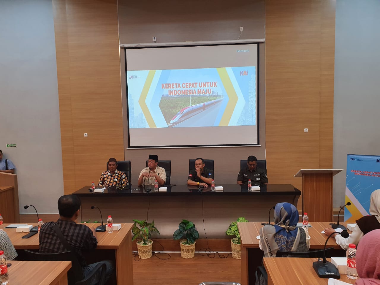 Hadirnya LRT Jabodebek sebagai Moda Transportasi Urban Modern