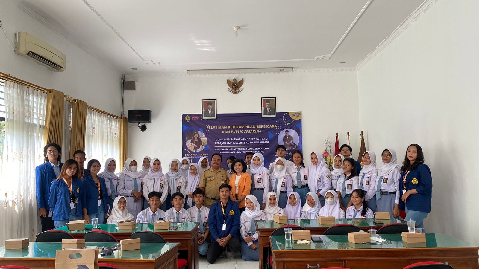 Mahasiswa USM Gelar Pelatihan Public Speaking untuk Siswa SMK